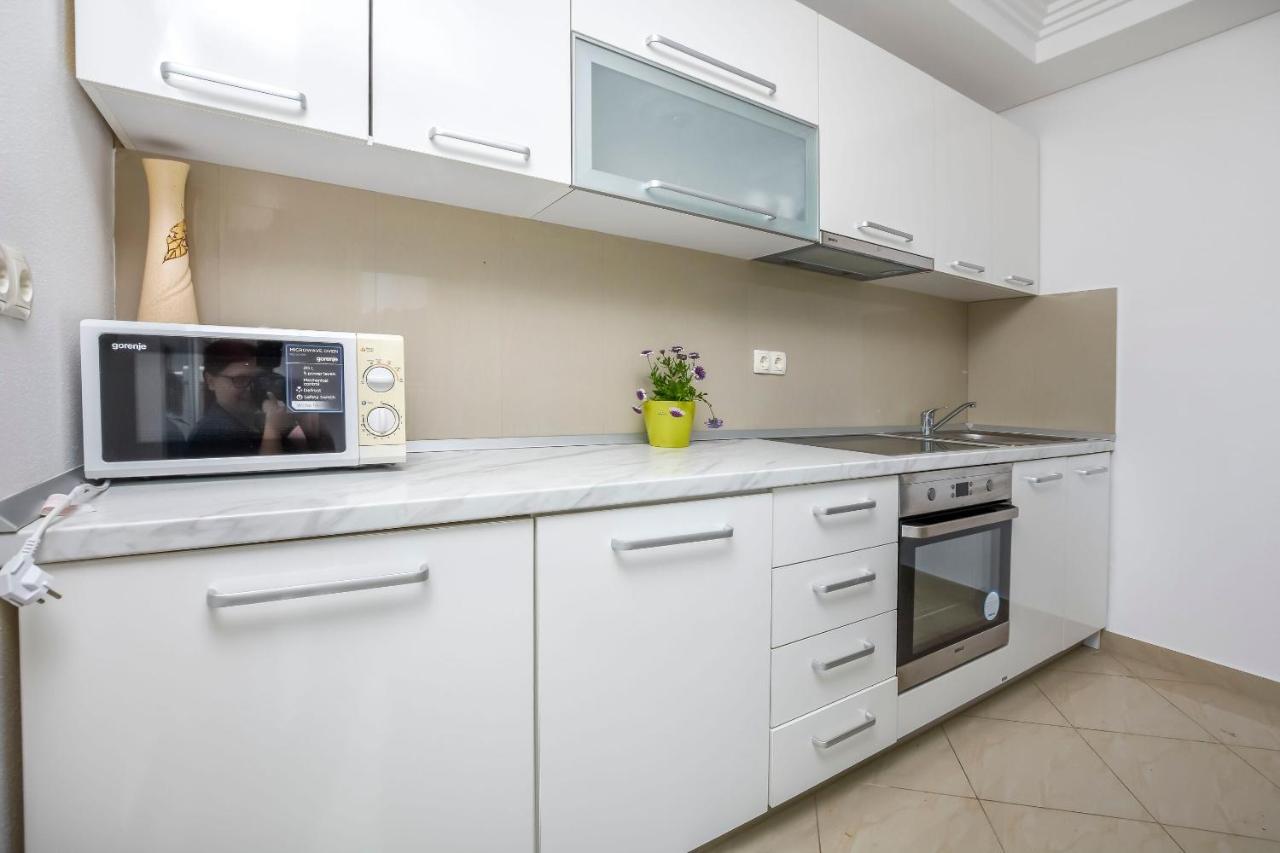 Apartments Silvana Рогозница Экстерьер фото